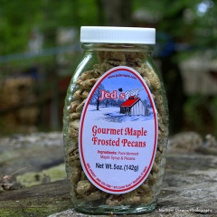 Maple Frosted Pecans